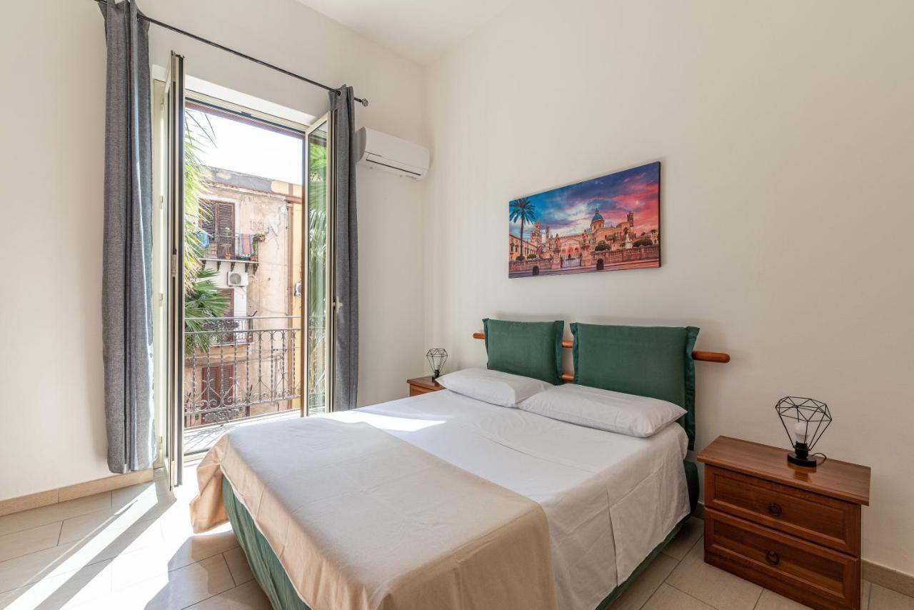 I Mori-Holiday Apartment Palermo Luaran gambar