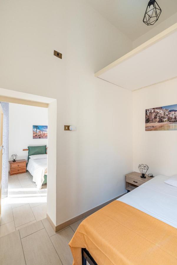 I Mori-Holiday Apartment Palermo Luaran gambar