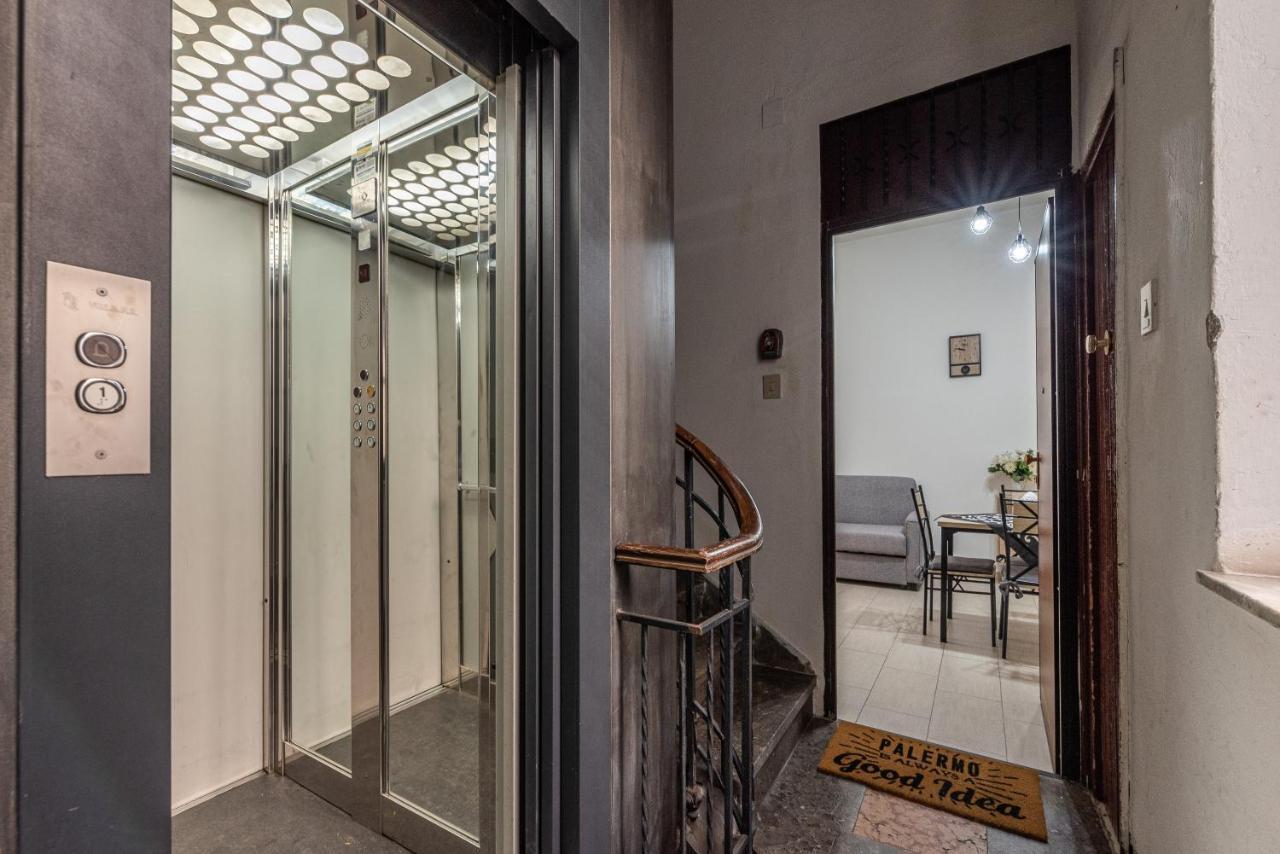 I Mori-Holiday Apartment Palermo Luaran gambar