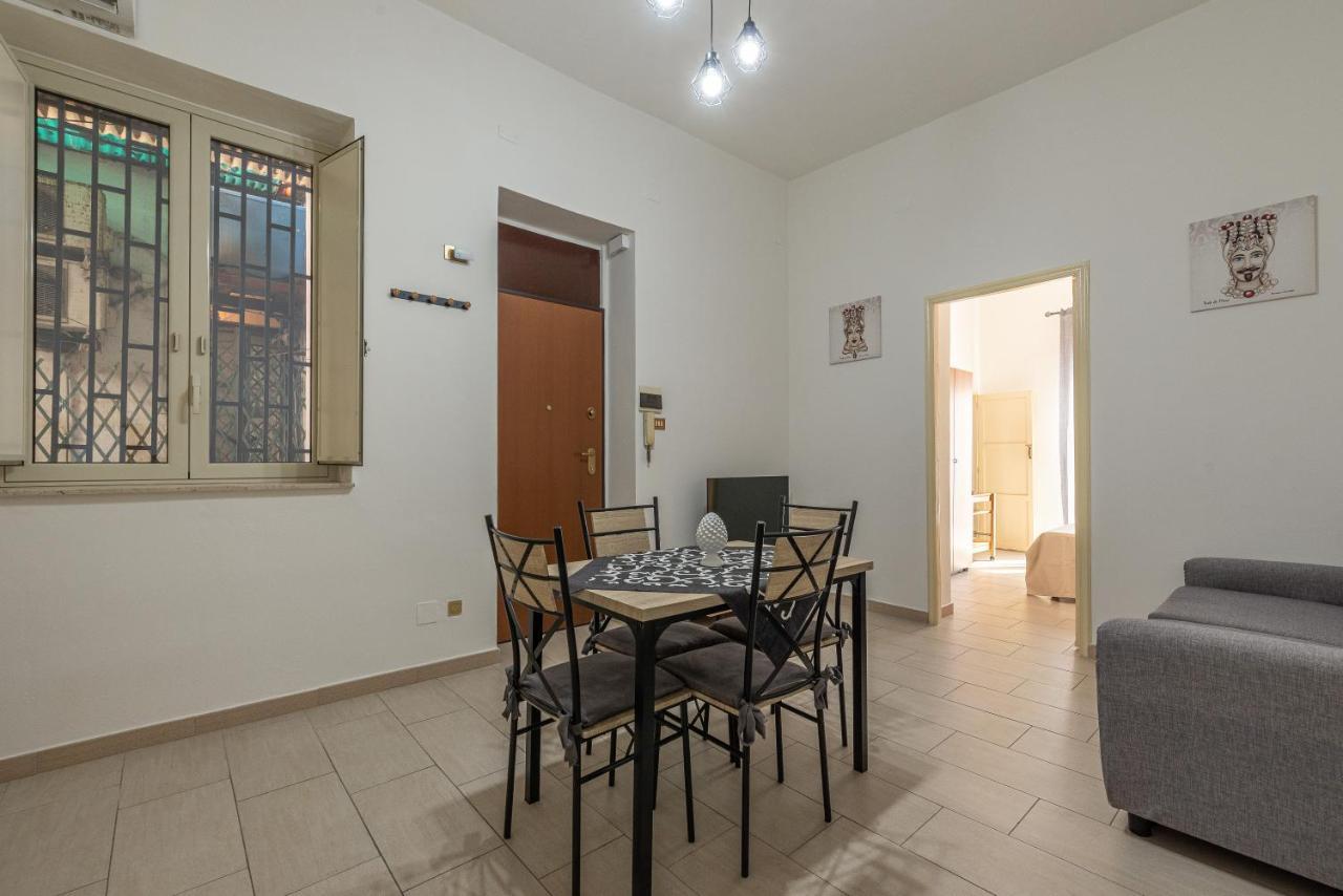 I Mori-Holiday Apartment Palermo Luaran gambar