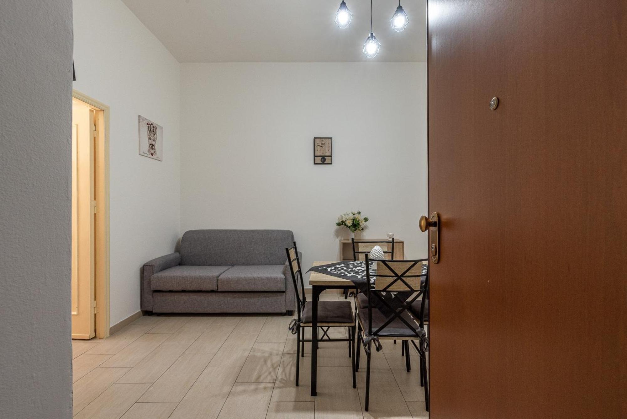 I Mori-Holiday Apartment Palermo Luaran gambar